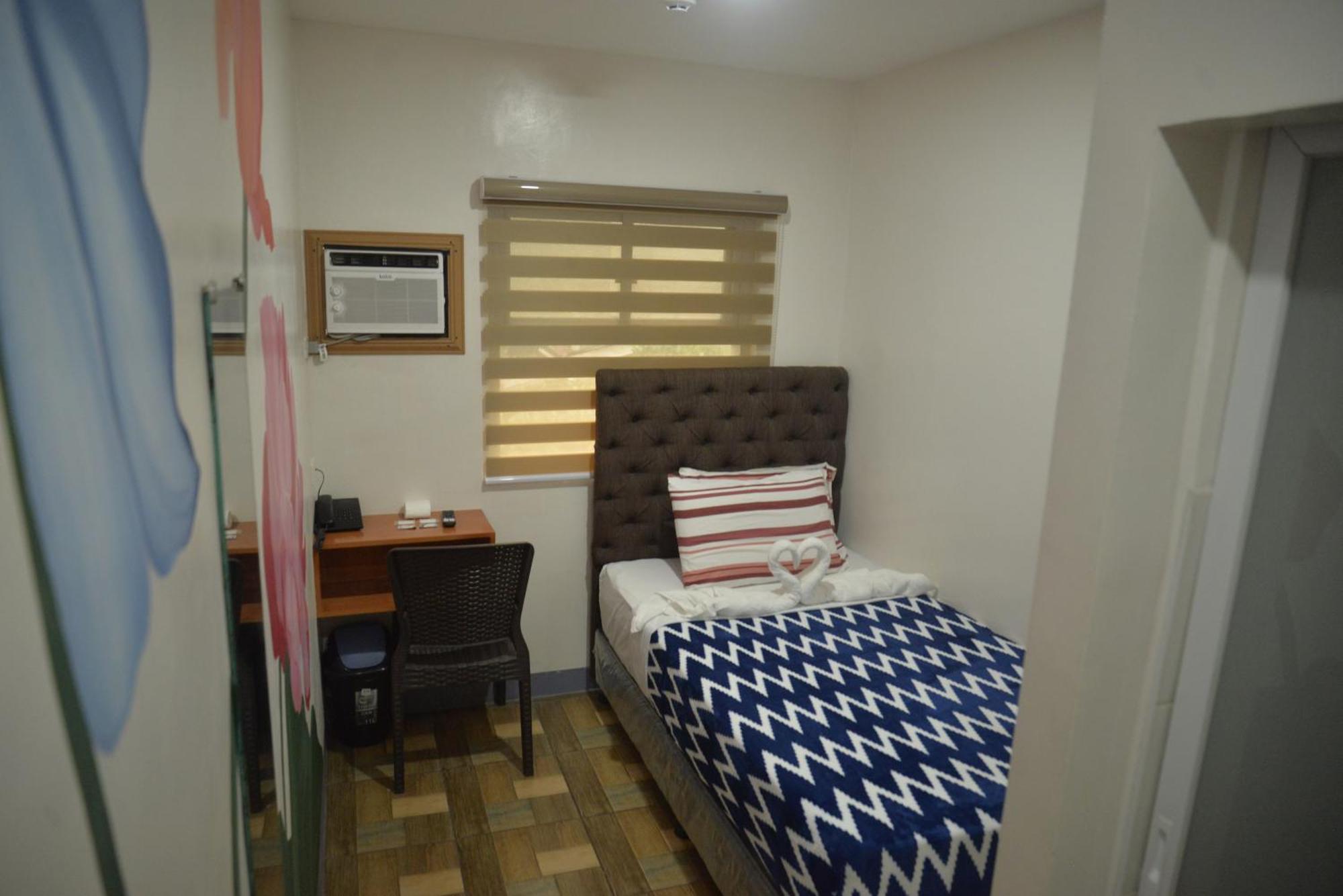 Fb Dormitel Suites Cagayan de Oro Luaran gambar